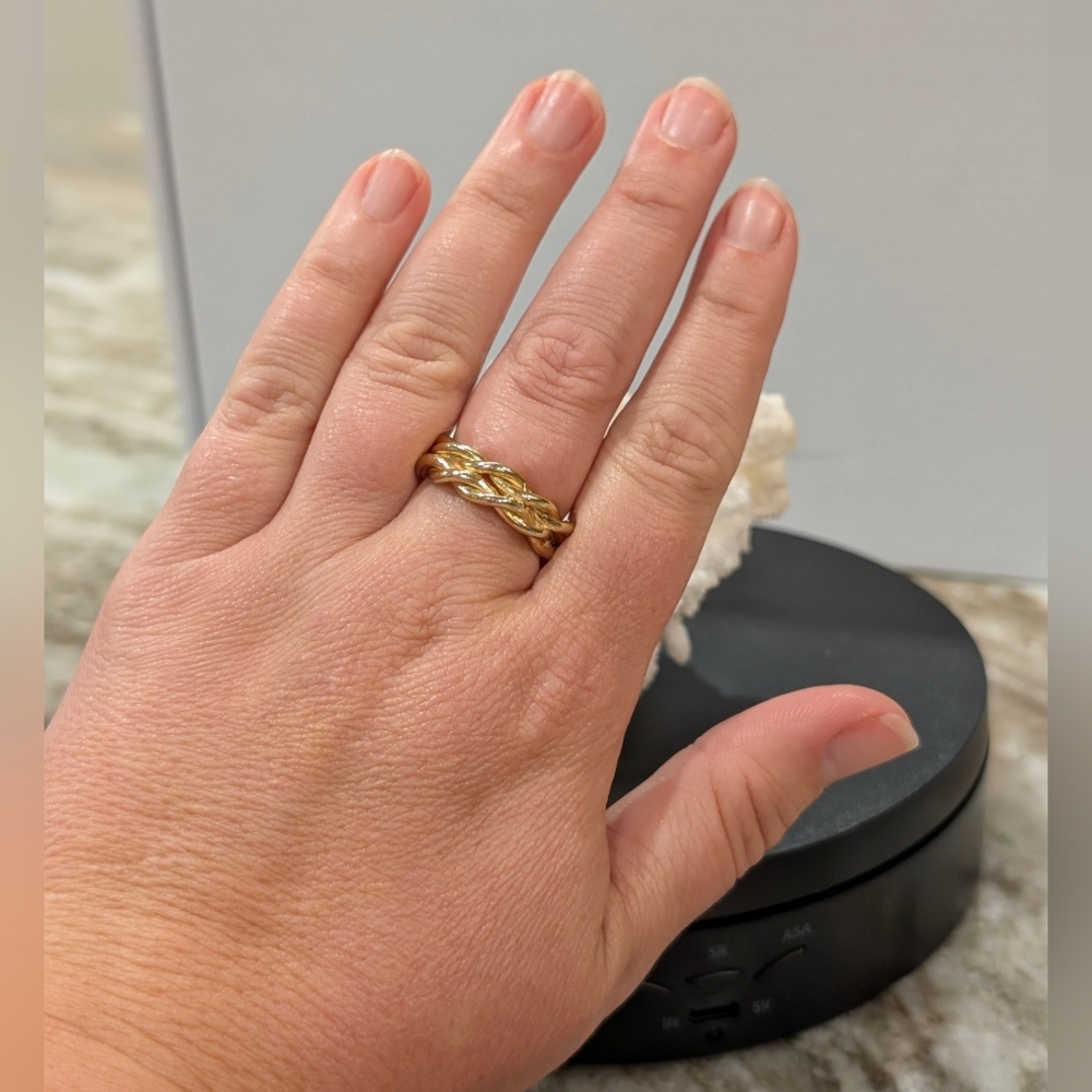 Gold Braided Ring - Picture 5 of 7